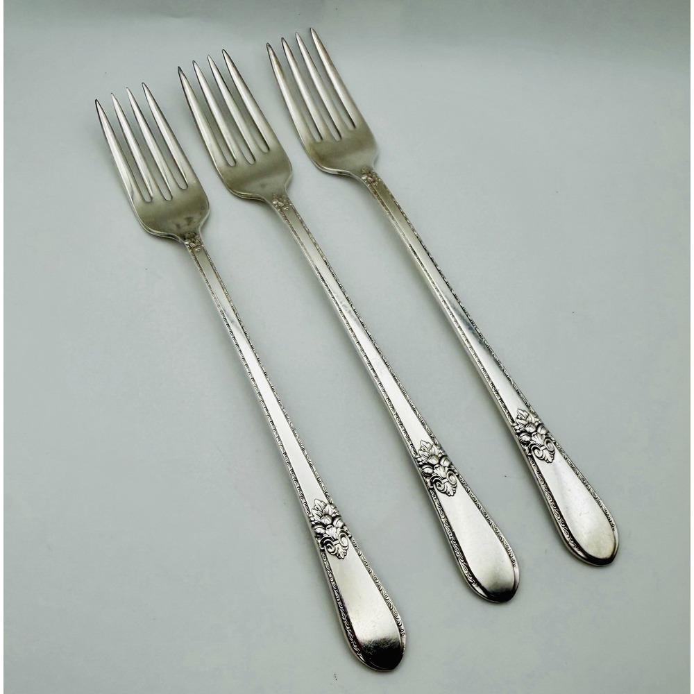 Lot of 3 Vintage 1847 Rogers Bros ADORATION Grille Forks 7.75" Silverplate